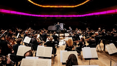 Experience the magic of Royal Northern Sinfonia and Matilda Lloyd